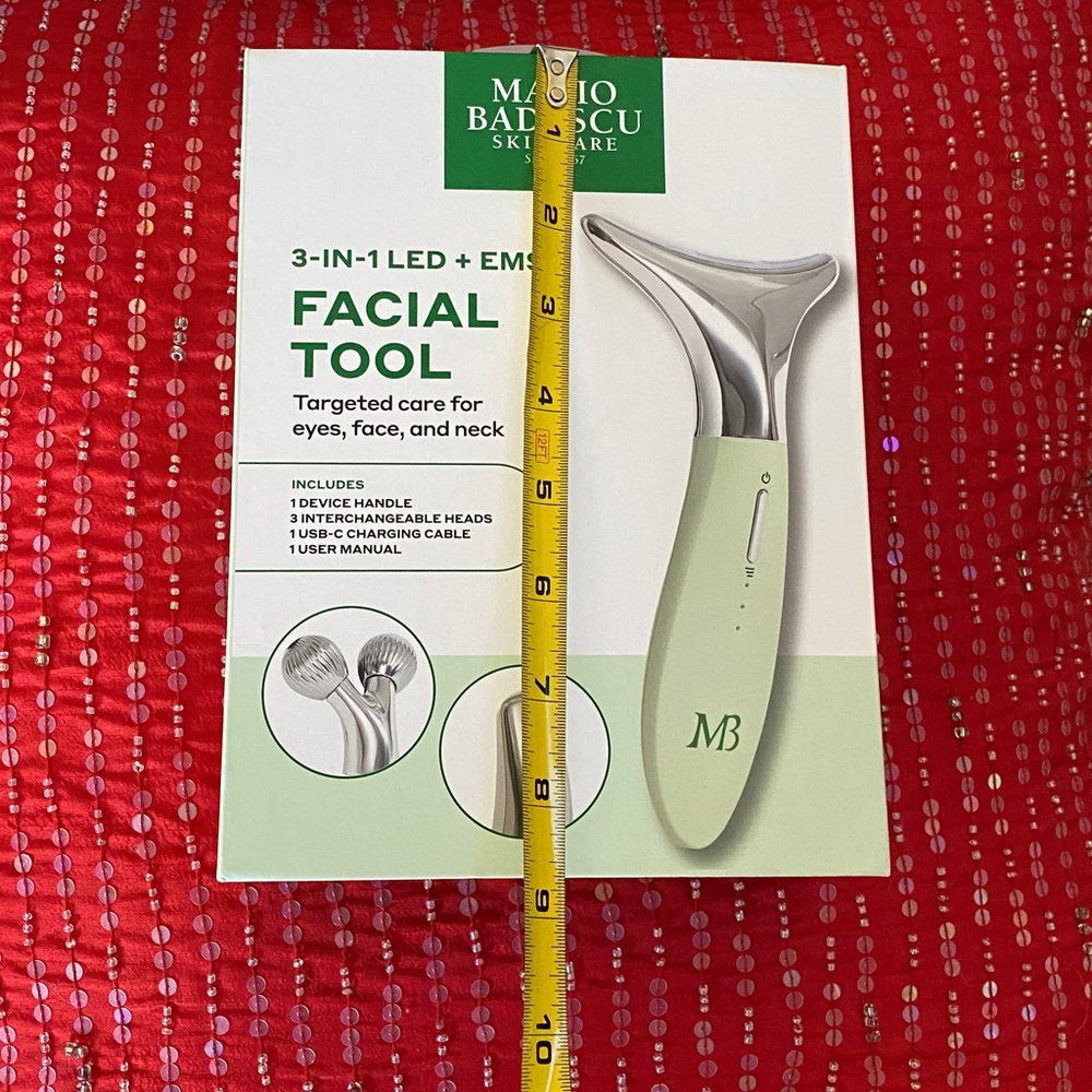 Mario Badescu 3 in 1 LED+ EMS Facial Tool Targeted Care For Eyes Face Neck New